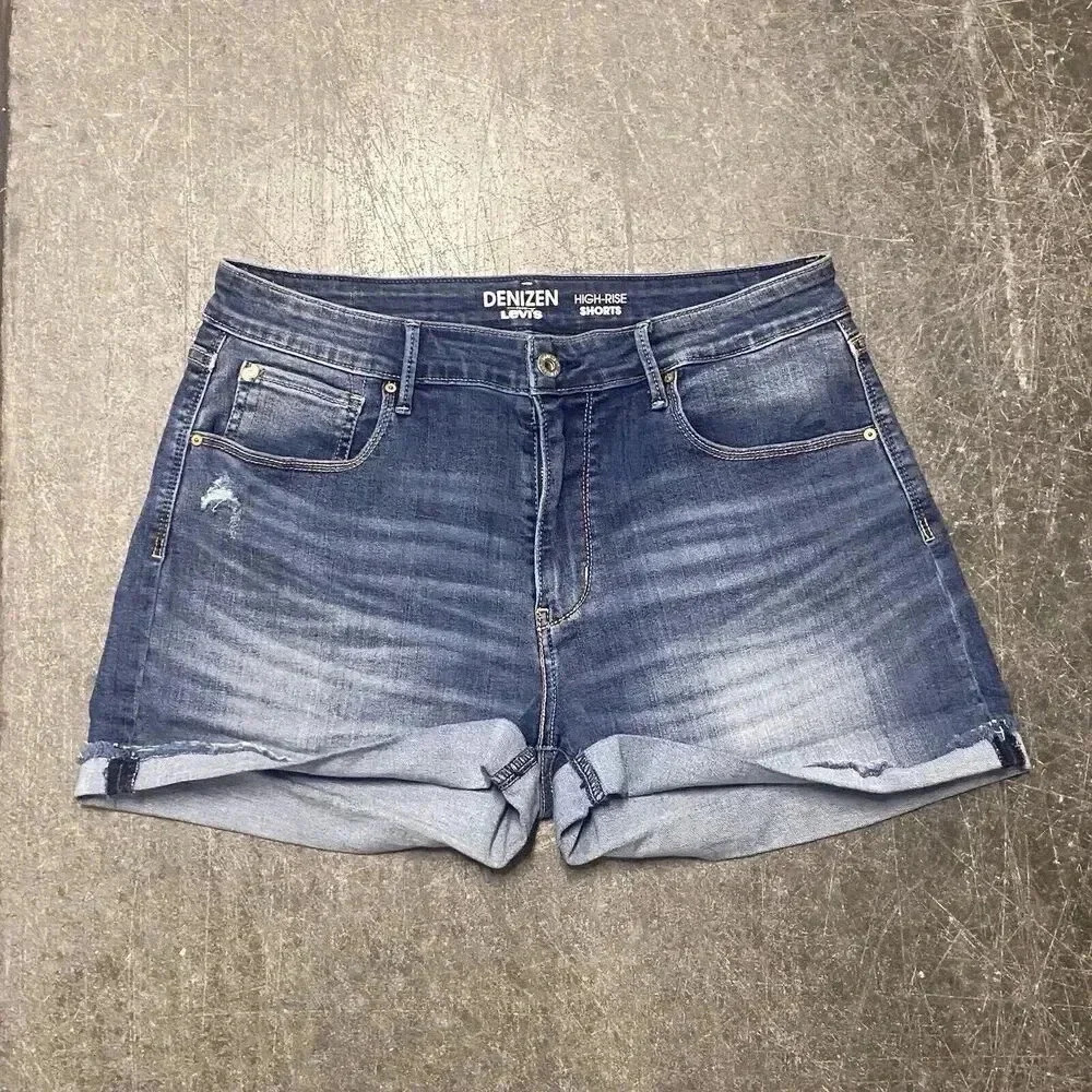 Levi’s Denizen Women’s High Rise Shorts Dark Wash Waist 30/1.5